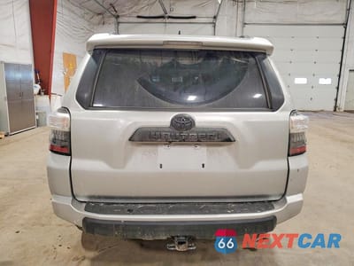 Zdjęcie 6 z 12 samochodu: 2022 TOYOTA 4RUNNER TRD OFF-ROAD PREMIUM VIN:JTERU5JRXN6000772 - miniatura