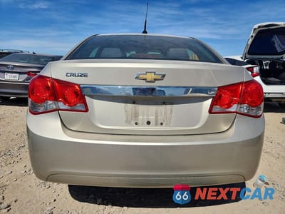 Zdjęcie 6 z 12 samochodu: 2013 CHEVROLET CRUZE LS VIN:1G1PA5SG5D7320391 - miniatura