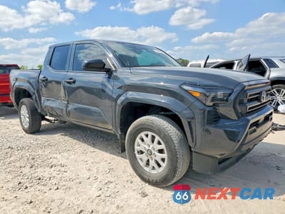 Czwarte zdjęcie samochodu z boku: 2024 TOYOTA TACOMA SR VIN:3TYKD5HN9RT012799 - miniatura