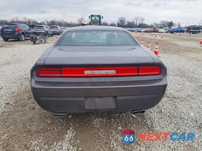 Zdjęcie 6 z 11 samochodu: 2014 DODGE CHALLENGER SXT VIN:2C3CDYAG7EH244876 - miniatura