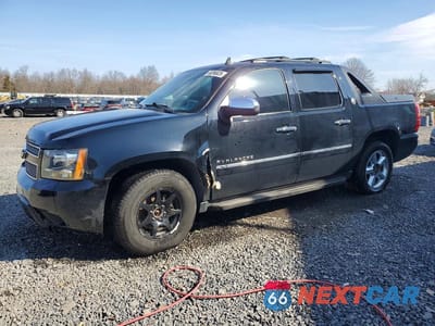 2013 CHEVROLET AVALANCHE LTZ 3GNTKGE7XDG237528 - główne zdjęcie licytacji z USA - miniatura
