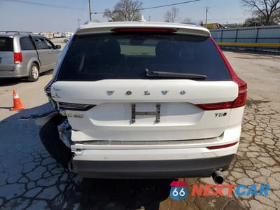 Zdjęcie 6 z 14 samochodu: 2019 VOLVO XC60 T5 VIN:LYV102RK1KB322589 - miniatura