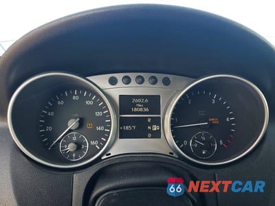 Zdjęcie 9 z 14 samochodu: 2010 MERCEDES-BENZ ML 350 BLUETEC VIN:4JGBB2FB6AA594687 - miniatura
