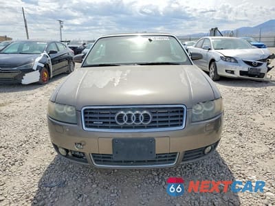 Piąte zdjęcie samochodu w środku: 2004 AUDI A4 QUATTRO VIN:WAUDT48H14K023577 - miniatura