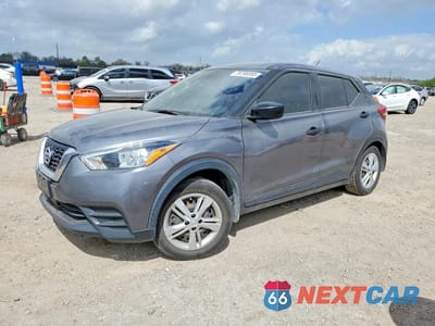 2020 NISSAN KICKS S 3N1CP5BVXLL561167 - główne zdjęcie licytacji z USA - miniatura