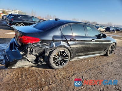 Trzecie zdjęcie samochodu z tyłu: 2018 BMW M550XI VIN:WBAJB9C51JB036678 - miniatura