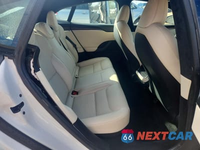 Zdjęcie 11 z 15 samochodu: 2022 TESLA MODEL S VIN:5YJSA1E50NF486253 - miniatura