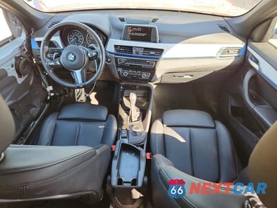 Zdjęcie 8 z 13 samochodu: 2017 BMW X1 SDRIVE28I VIN:WBXHU7C31H5H36455 - miniatura