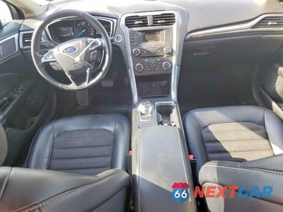 Zdjęcie 8 z 12 samochodu: 2017 FORD FUSION SE HYBRID VIN:3FA6P0LUXHR357059 - miniatura