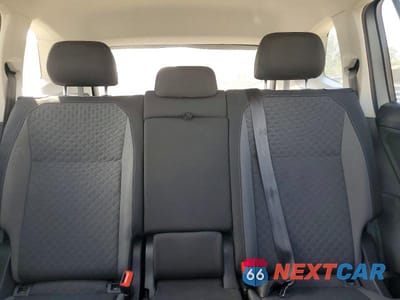 Zdjęcie 10 z 12 samochodu: 2020 VOLKSWAGEN TIGUAN S VIN:3VV1B7AX9LM059005 - miniatura