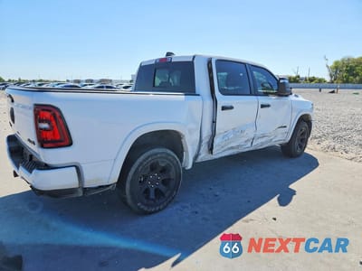 Trzecie zdjęcie samochodu z tyłu: 2025 RAM 1500 BIG HORN VIN:1C6RREFP8SN597667 - miniatura