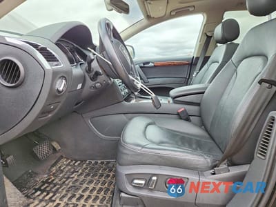 Zdjęcie 7 z 13 samochodu: 2014 AUDI Q7 VIN:WA1LMAFE9ED017545 - miniatura