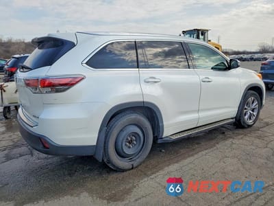 Trzecie zdjęcie samochodu z tyłu: 2014 TOYOTA HIGHLANDER XLE VIN:5TDJKRFH1ES055240 - miniatura