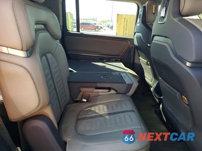 Zdjęcie 11 z 12 samochodu: 2023 RIVIAN R1S LAUNCH EDITION VIN:7PDSGABLXPN009490 - miniatura