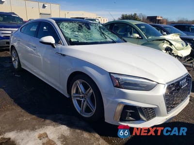 Czwarte zdjęcie samochodu z boku: 2021 AUDI A5 VIN:WAUDACF53MA039102 - miniatura