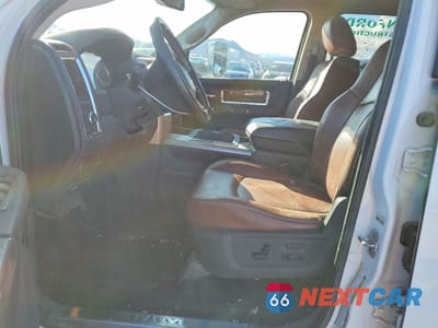 Zdjęcie 7 z 12 samochodu: 2012 DODGE RAM 3500 LONGHORN VIN:3C63DRKL2CG115400 - miniatura