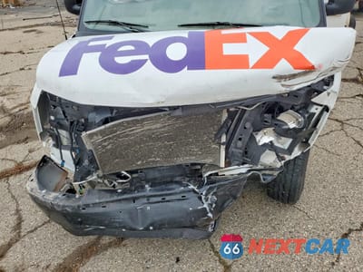 Zdjęcie 12 z 13 samochodu: 2022 CHEVROLET EXPRESS G3500 VIN:1GB0GSF77N1140094 - miniatura