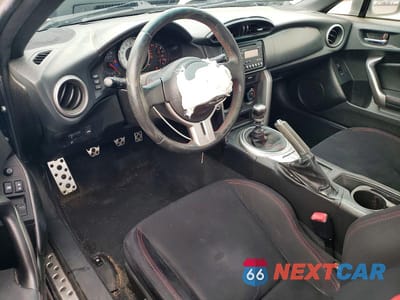 Zdjęcie 8 z 12 samochodu: 2013 SCION FR-S BASE VIN:JF1ZNAA18D1725258 - miniatura