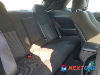 Zdjęcie 10 z 12 samochodu: 2017 DODGE CHALLENGER SXT VIN:2C3CDZAGXHH592360 - miniatura