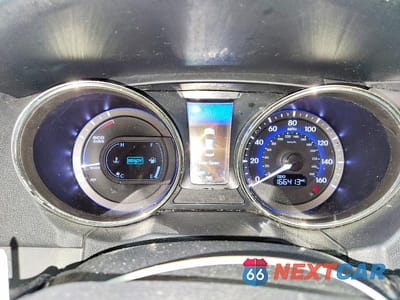 Zdjęcie 9 z 11 samochodu: 2011 HYUNDAI SONATA HYBRID BASE VIN:KMHEC4A45BA004723 - miniatura