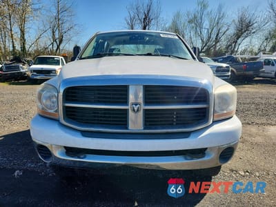 Piąte zdjęcie samochodu w środku: 2006 DODGE RAM 2500 ST VIN:3D7KS28C66G286461 - miniatura
