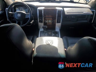 Zdjęcie 8 z 11 samochodu: 2012 DODGE RAM 1500 LARAMIE VIN:1C6RD7NTXCS171619 - miniatura
