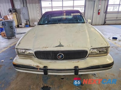 Piąte zdjęcie samochodu w środku: 1995 BUICK LESABRE CUSTOM VIN:1G4HP52L0SH411496 - miniatura