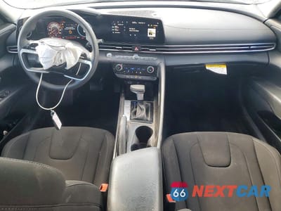 Zdjęcie 8 z 12 samochodu: 2024 HYUNDAI ELANTRA SEL VIN:KMHLM4DG5RU734182 - miniatura