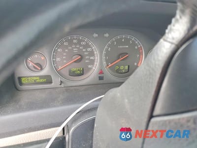 Zdjęcie 9 z 12 samochodu: 2008 VOLVO S60 2.5T VIN:YV1RH592482686958 - miniatura