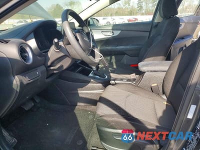 Zdjęcie 7 z 13 samochodu: 2024 KIA FORTE LX VIN:3KPF24AD5RE821869 - miniatura