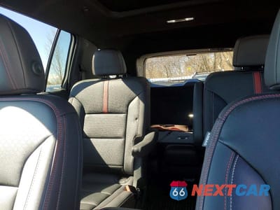 Zdjęcie 10 z 13 samochodu: 2025 CHEVROLET TRAVERSE RS VIN:1GNEVLRS4SJ188104 - miniatura