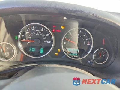 Zdjęcie 9 z 12 samochodu: 2014 JEEP WRANGLER UNLIMITED RUBICON VIN:1C4BJWFG9EL186317 - miniatura