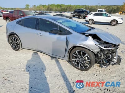 Czwarte zdjęcie samochodu z boku: 2024 TOYOTA PRIUS PRIME XSE VIN:JTDACACU1R3038526 - miniatura