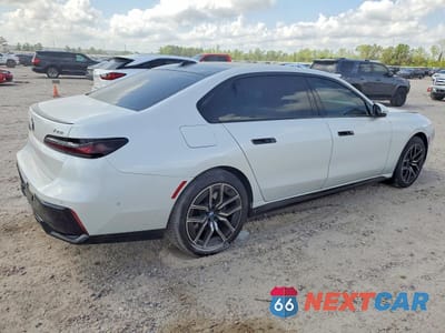 Trzecie zdjęcie samochodu z tyłu: 2024 BMW 740 I VIN:WBA23EH06RCP82069 - miniatura