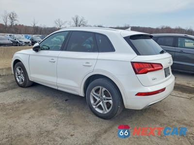 Drugie zdjęcie samochodu z przodu: 2018 AUDI Q5 PREMIUM VIN:WA1ANAFY3J2201447 - miniatura