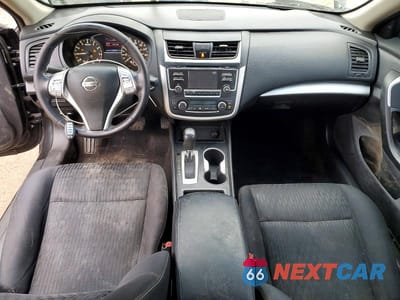 Zdjęcie 8 z 12 samochodu: 2017 NISSAN ALTIMA 2.5 SV VIN:1N4AL3AP6HC254031 - miniatura