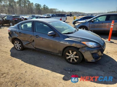 Czwarte zdjęcie samochodu z boku: 2010 MAZDA 3 I VIN:JM1BL1SF9A1214567 - miniatura