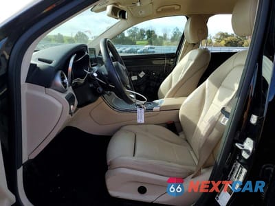 Zdjęcie 7 z 13 samochodu: 2019 MERCEDES-BENZ GLC 300 VIN:WDC0G4JB9KV136078 - miniatura