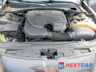 Zdjęcie 11 z 11 samochodu: 2017 CHRYSLER 300 S VIN:2C3CCABG7HH661380 - miniatura