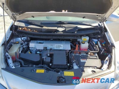 Zdjęcie 12 z 13 samochodu: 2014 TOYOTA PRIUS V THREE VIN:JTDZN3EU5EJ001619 - miniatura