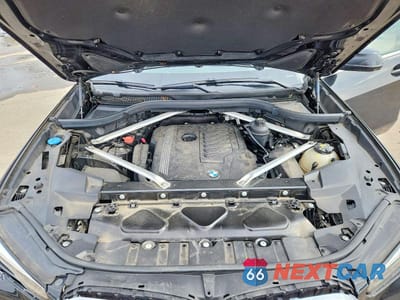 Zdjęcie 12 z 13 samochodu: 2019 BMW X5 XDRIVE40I VIN:5UXCR6C51KLK87216 - miniatura