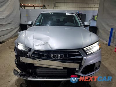 Piąte zdjęcie samochodu w środku: 2018 AUDI Q5 PREMIUM VIN:WA1ANAFY5J2203040 - miniatura