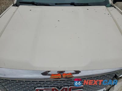 Zdjęcie 11 z 12 samochodu: 2014 GMC SIERRA K1500 DENALI VIN:3GTU2WEC5EG522840 - miniatura