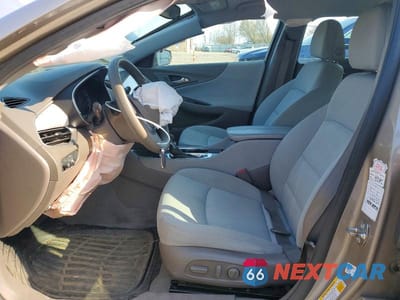 Zdjęcie 7 z 12 samochodu: 2022 CHEVROLET MALIBU LT VIN:1G1ZD5ST0NF144953 - miniatura