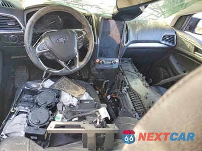 Zdjęcie 8 z 11 samochodu: 2024 FORD EDGE VIN:2FMPK4J90RBA78704 - miniatura