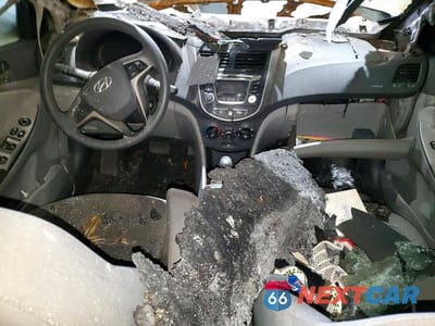 Zdjęcie 8 z 13 samochodu: 2015 HYUNDAI ACCENT GS VIN:KMHCT5AE6FU230618 - miniatura
