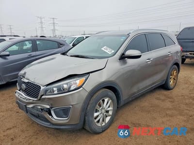 2016 KIA SORENTO LX 5XYPG4A34GG062256 - główne zdjęcie licytacji z USA - miniatura