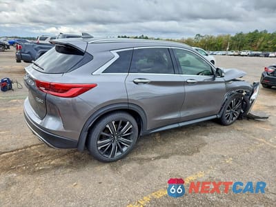 Trzecie zdjęcie samochodu z tyłu: 2021 INFINITI QX50 LUXE VIN:3PCAJ5BA9MF106720 - miniatura