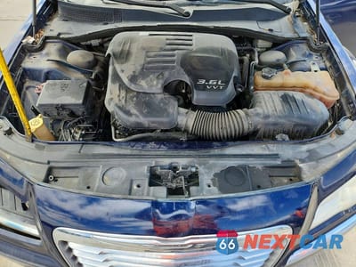 Zdjęcie 11 z 12 samochodu: 2014 CHRYSLER 300 VIN:2C3CCAAG0EH249198 - miniatura