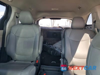 Zdjęcie 10 z 14 samochodu: 2023 TOYOTA SIENNA XLE 8-PASSENGER VIN:5TDJRKEC5PS175490 - miniatura